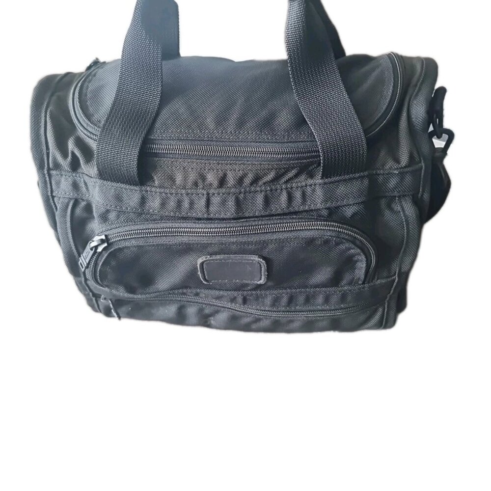 Tumi Black Ballistic Nylon Travel Duffel Bag Weekend Carry On Luggage 15 Inches